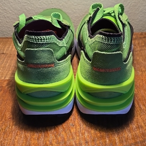 Green and Black Sneakers - Picture 10 of 12